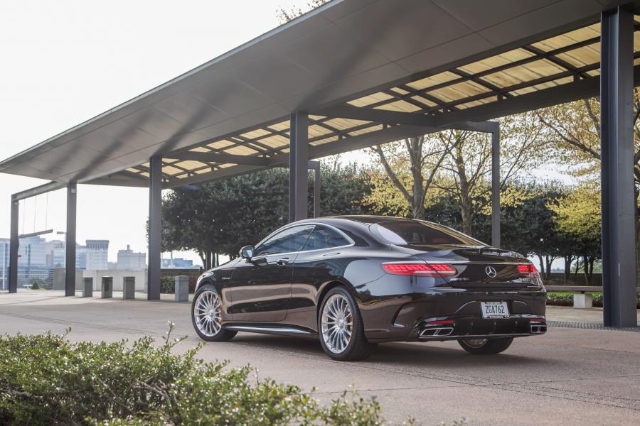  Mercedes-AMG S65 Coupe (C217) 2018 года  (NA) (фото 10 из 44)